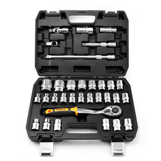 32-Piece 12.5MM Metric Socket Set